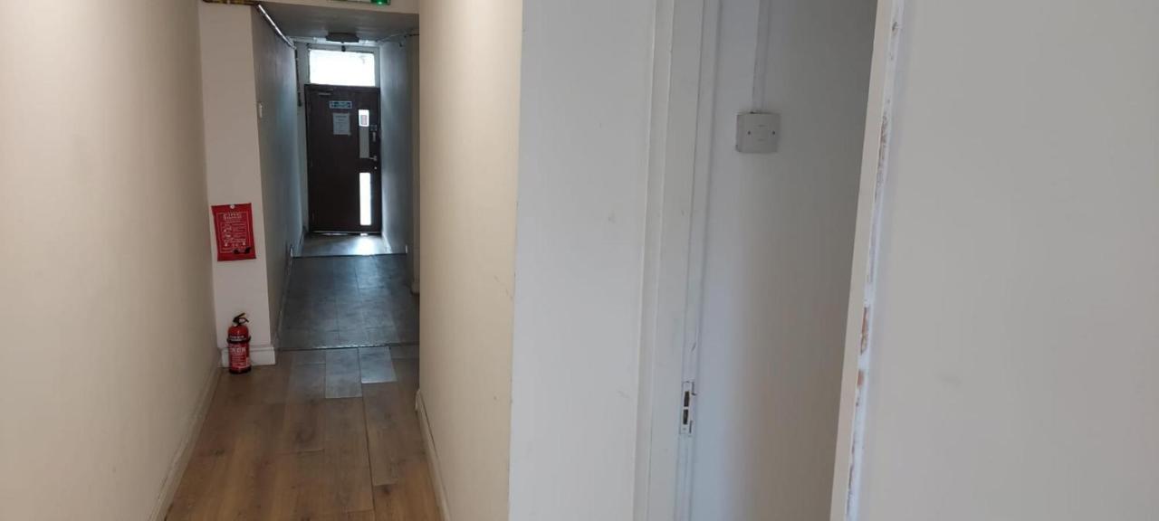 Lovely 3-Bed Apartment In Parkgate רוטרהאם מראה חיצוני תמונה