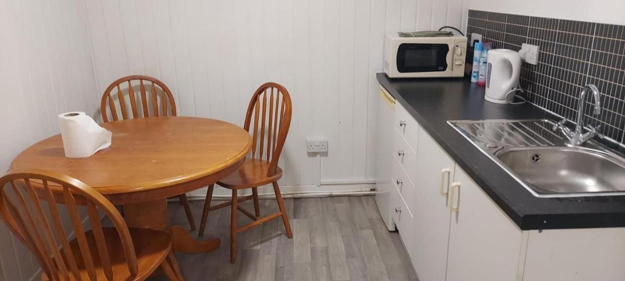 Lovely 3-Bed Apartment In Parkgate רוטרהאם מראה חיצוני תמונה