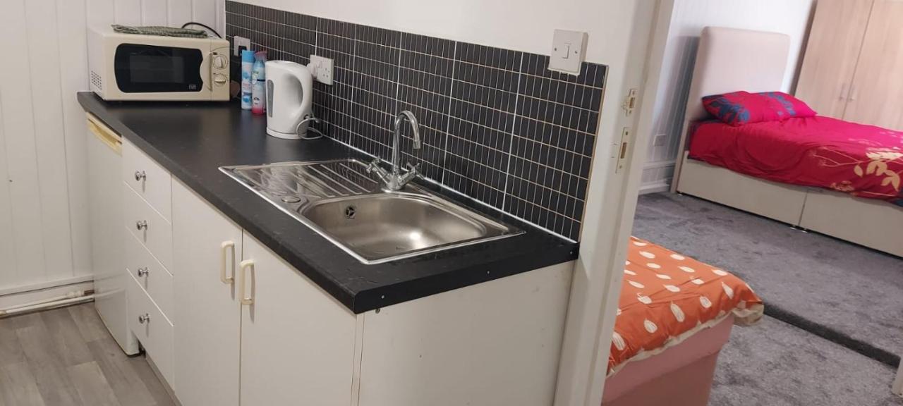 Lovely 3-Bed Apartment In Parkgate רוטרהאם מראה חיצוני תמונה